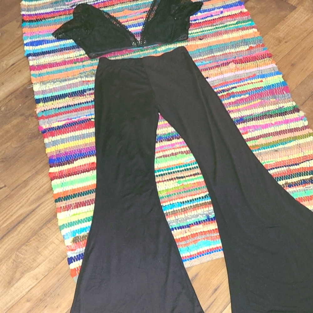2 PC crop top and flare legging